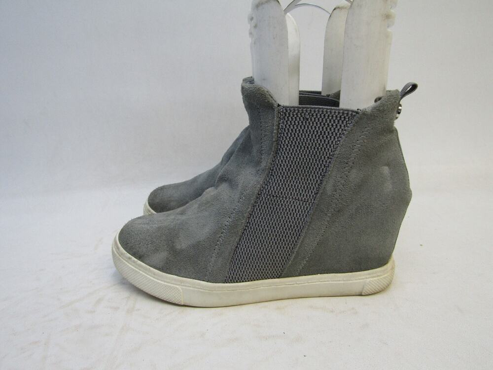 Steve Madden Women Sz 8 M Gray Suede Hidden Wedge Ankle Fashion Boot Bootie